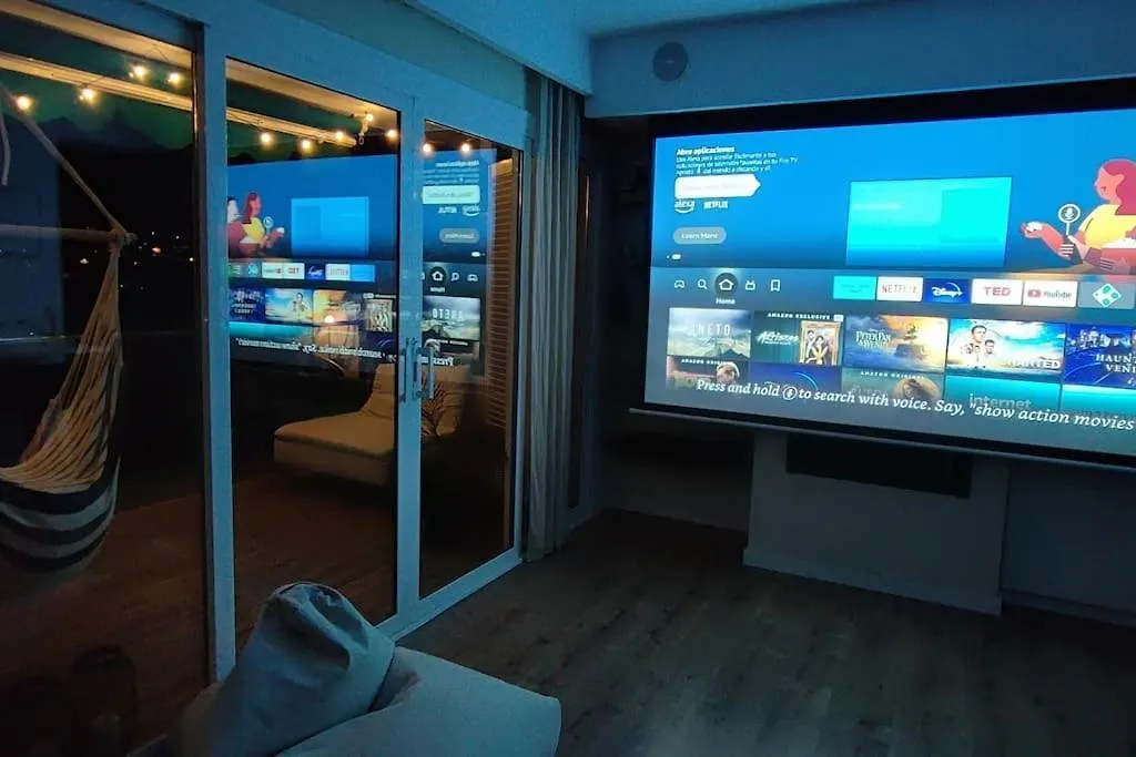 Design Apartment With Sea View Castelldefels Spain